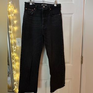 Rib cage Straight Levi Jeans